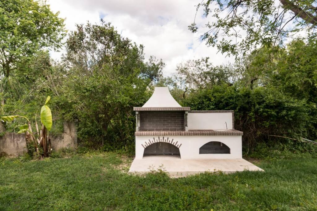 The Cottage House Ρομίρι Εξωτερικό φωτογραφία